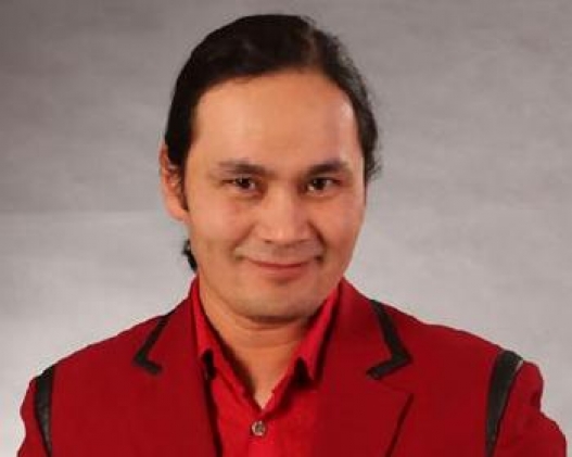 Дуучин Л.Байзда “Улаан сарнай” нэртэй амьд хөгжмийн тоглолт хийнэ